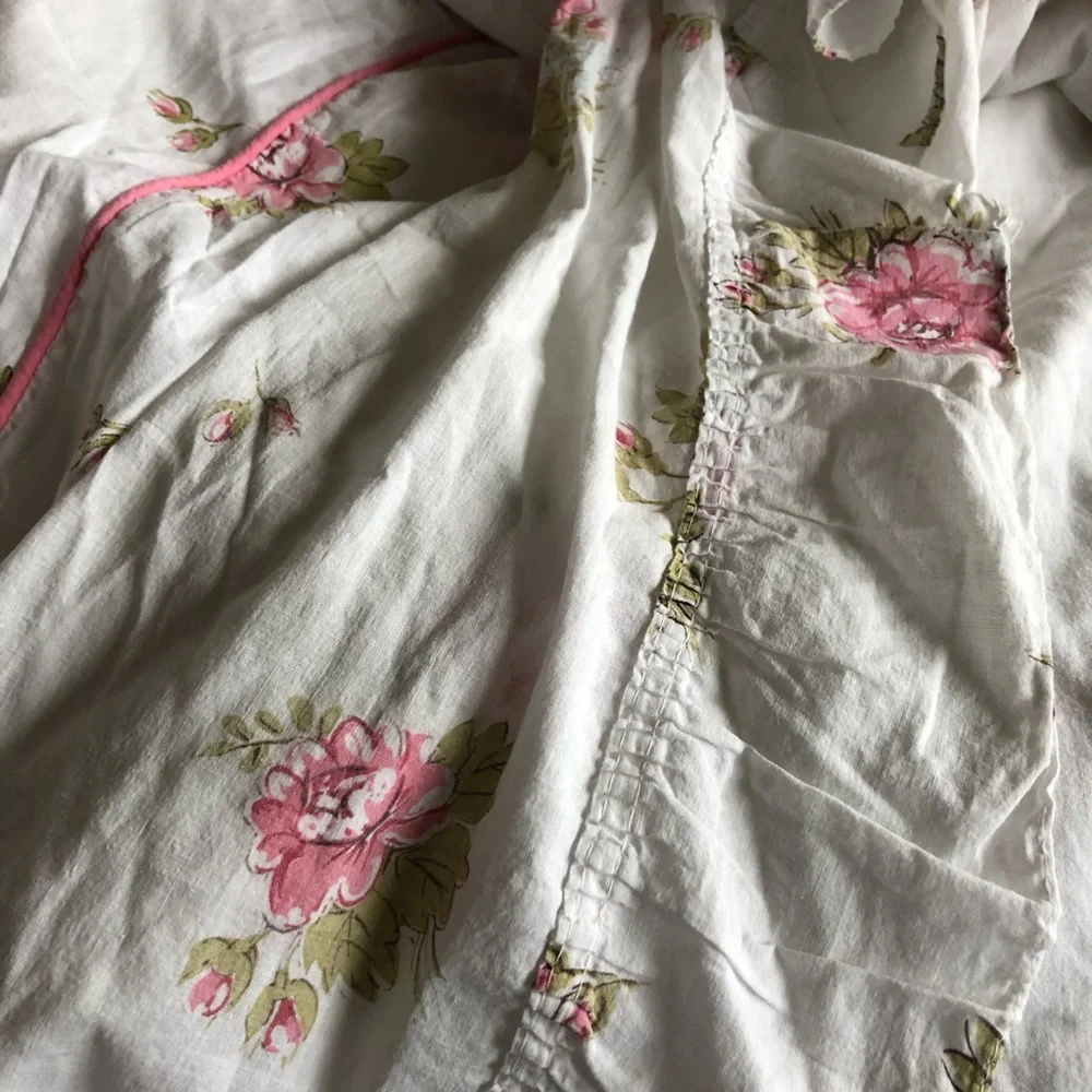 Cottage Roses Twin Bedspread